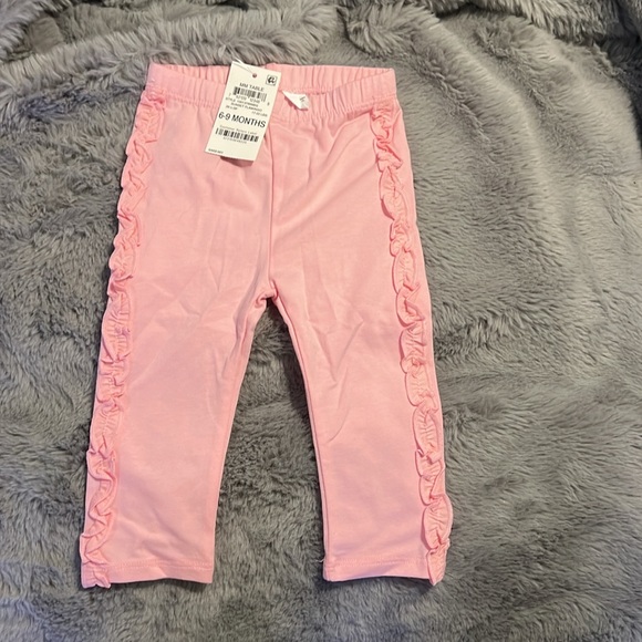 Infant Ruffled Leggings - Picture 2 of 5